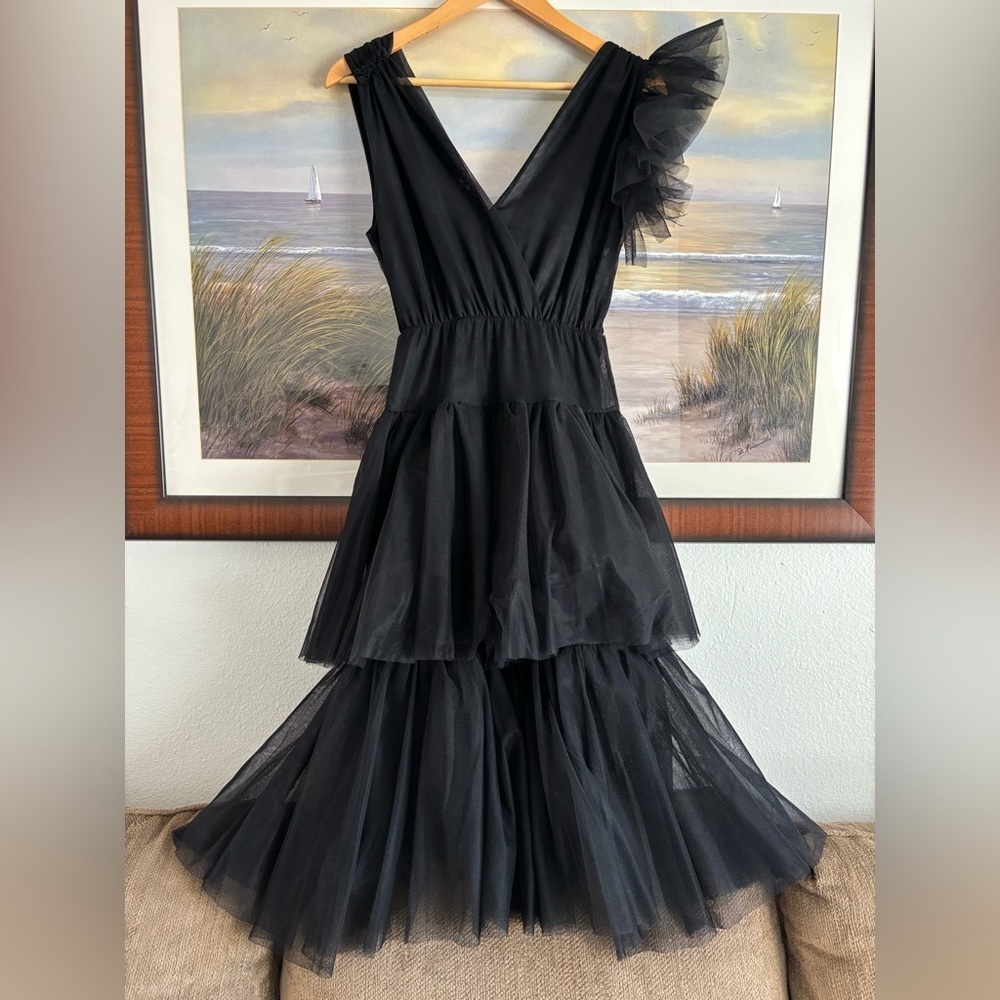 SoAllure Tiered Tulle Midi-Dress Special Occasions Black- Made In Italy